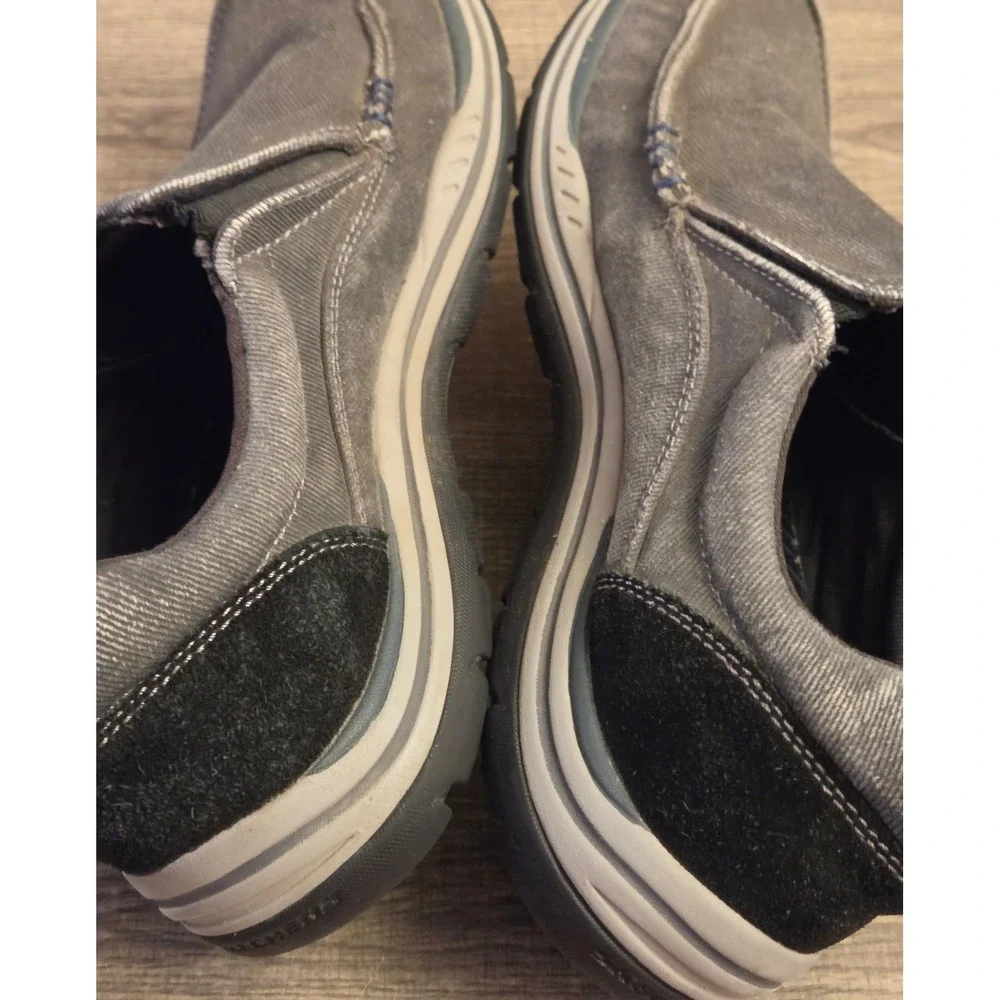 Skechers *owners are